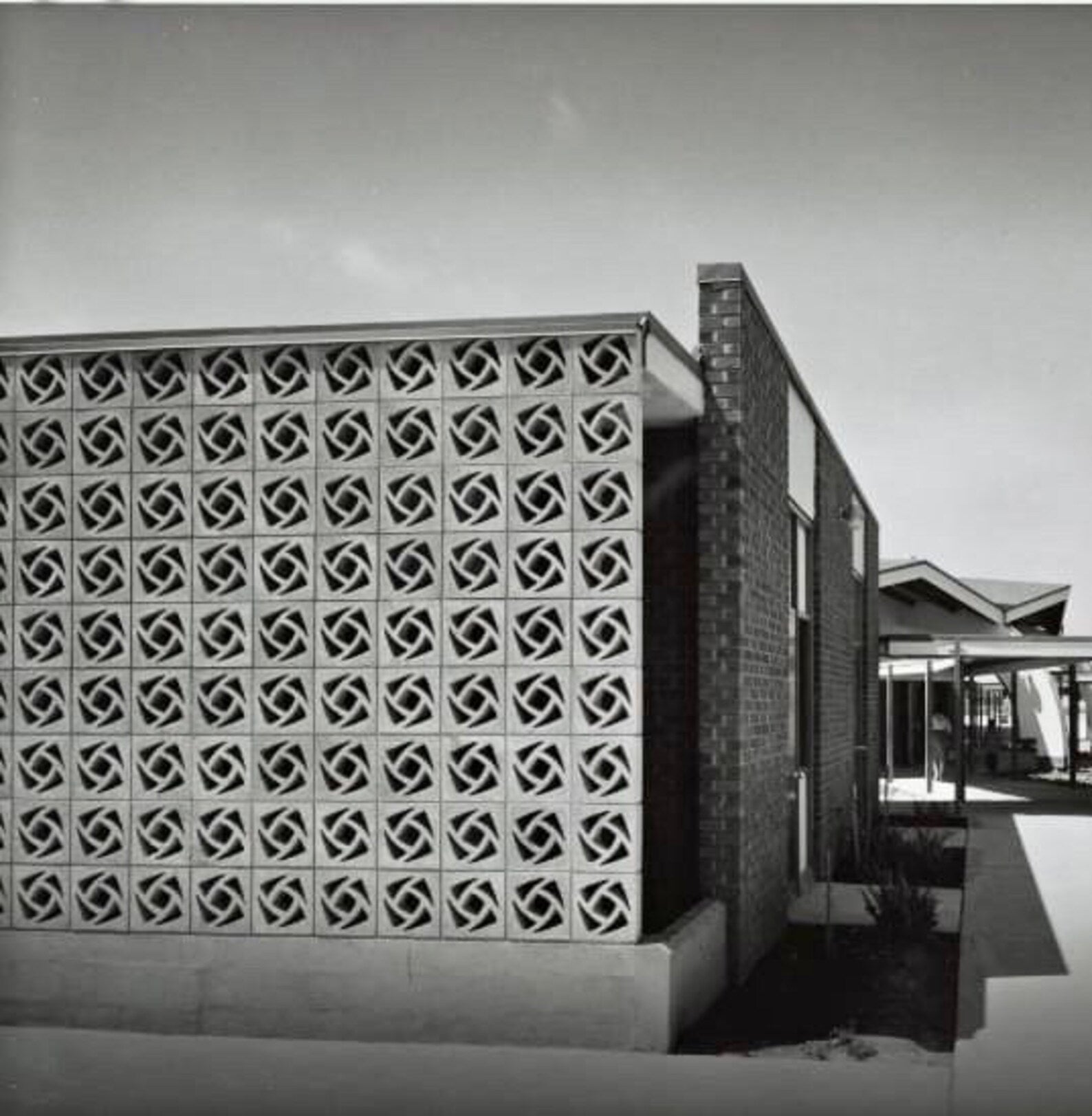 Acrylic Breeze Block Earrings. Pin - Wheel style Screen Blocks. Blue Glitter Fairy Dust Acrylic. Mid Century Modern Style Earrings. 1950s - Rockabilly Australia Pty Ltd