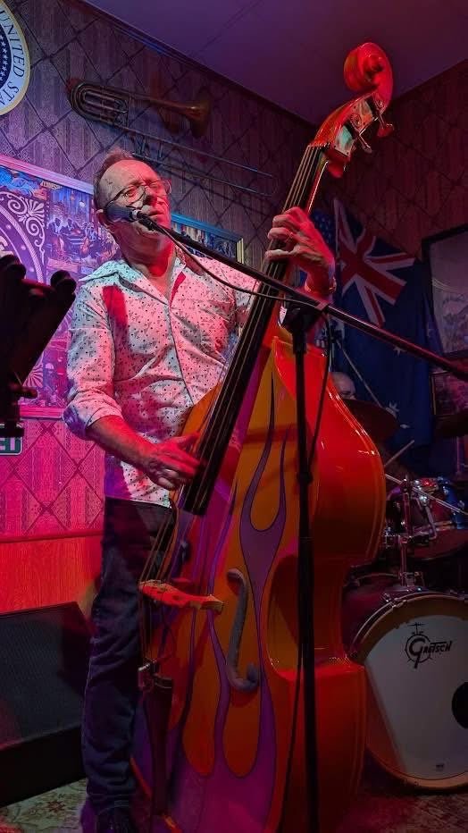 DD Queen & The Crowns - Rockabilly Australia Pty Ltd