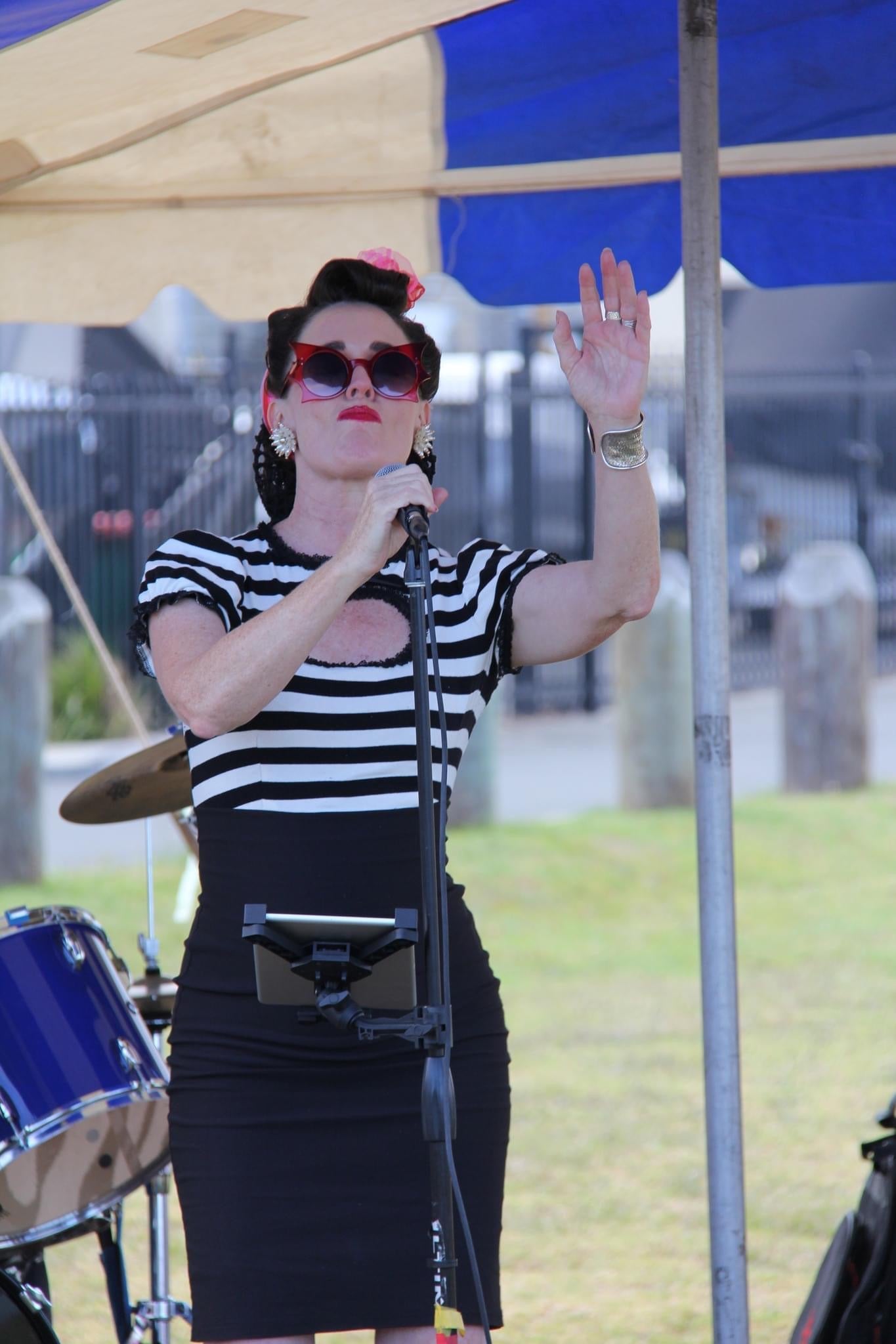 Minnie and The Moonrakers - Rockabilly Australia Pty Ltd