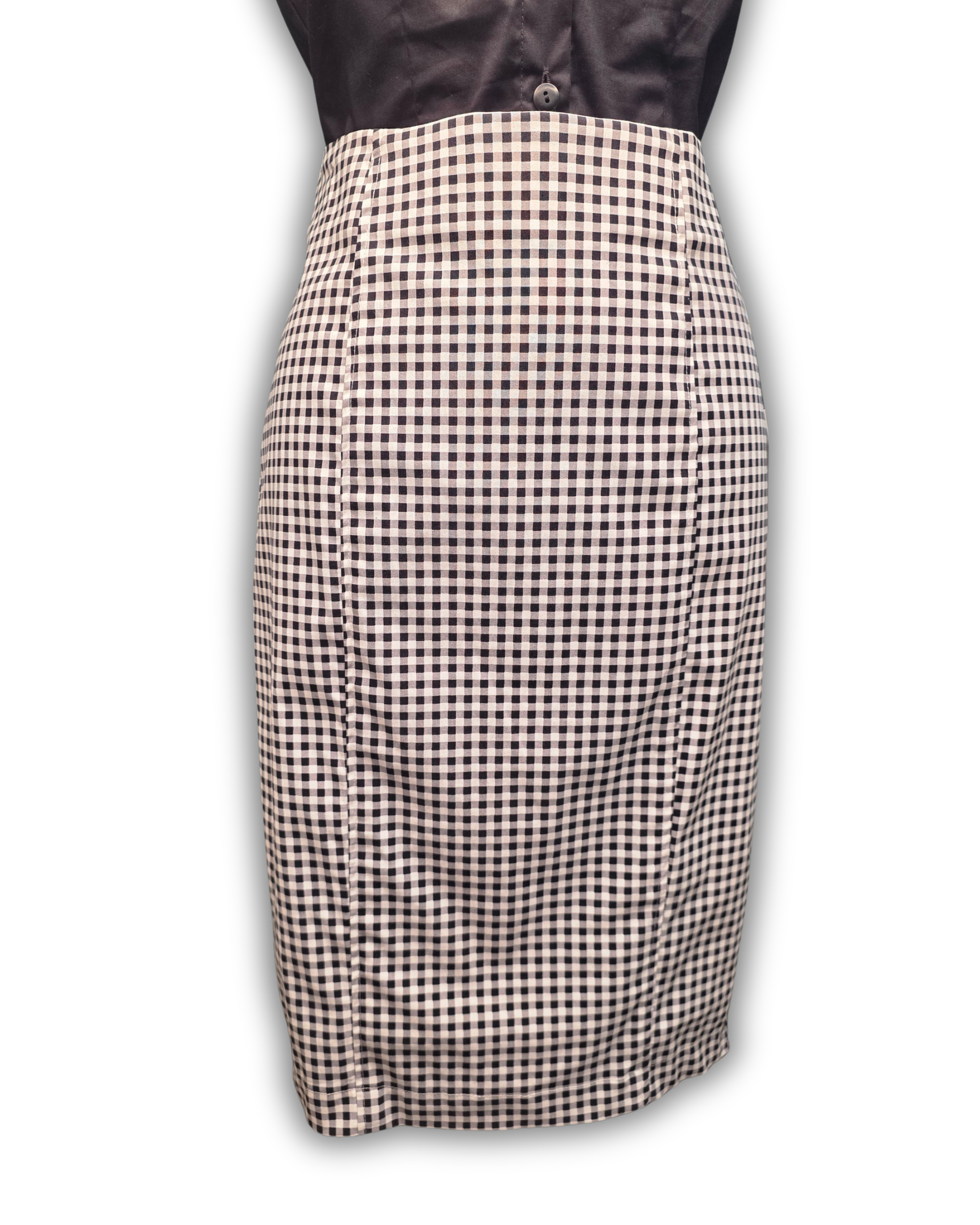 Ruby De Vine ladies pencil skirt handmade on the Gold Coast featuring a 1950s-inspired fitted silhouette with back split and rear zip. Now available on Rockabilly Australia.
