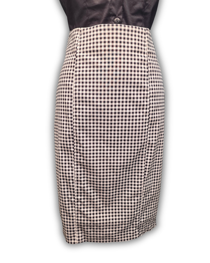 Ruby De Vine ladies pencil skirt handmade on the Gold Coast featuring a 1950s-inspired fitted silhouette with back split and rear zip. Now available on Rockabilly Australia.