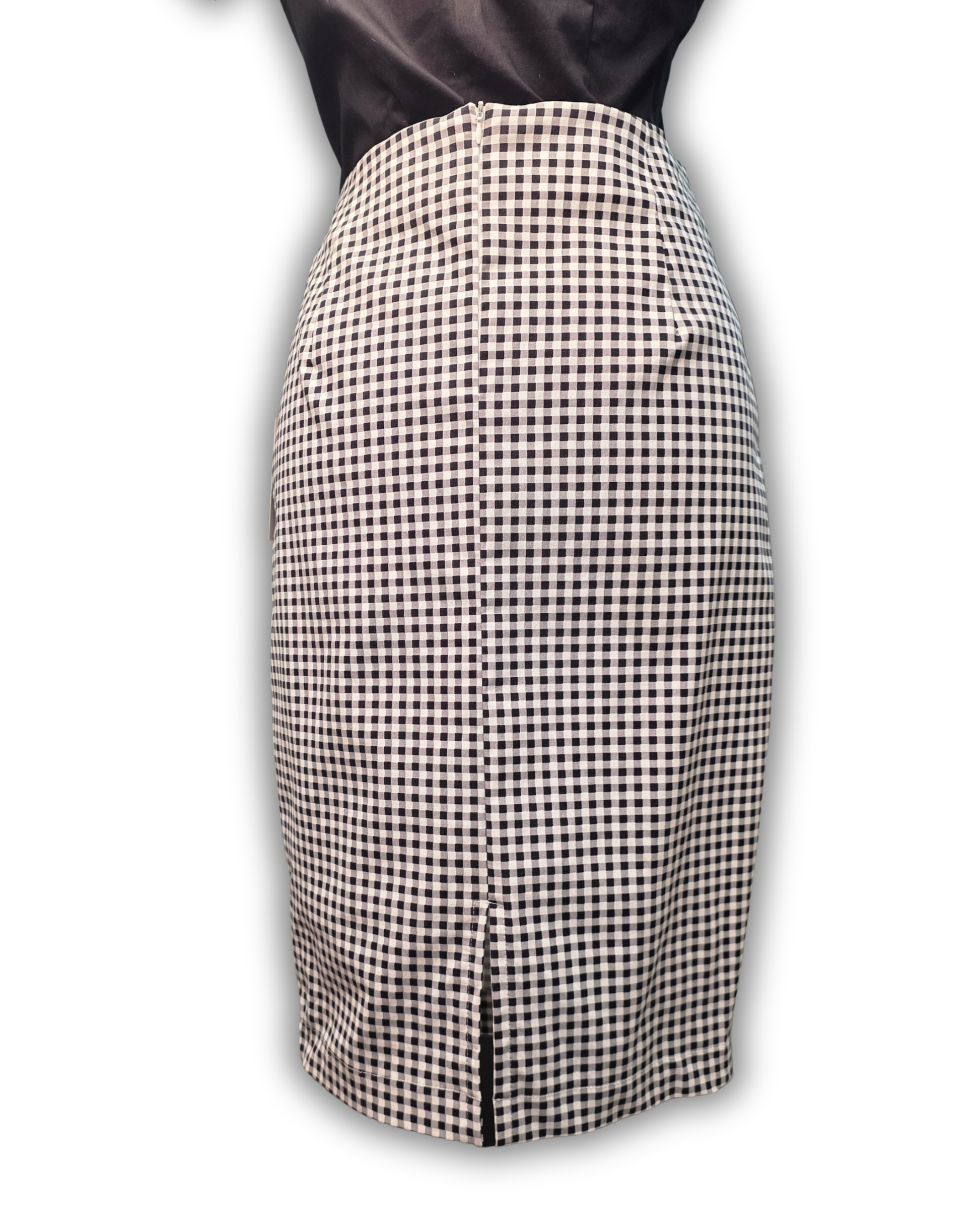 Ruby De Vine ladies pencil skirt handmade on the Gold Coast featuring a 1950s-inspired fitted silhouette with back split and rear zip. Now available on Rockabilly Australia.