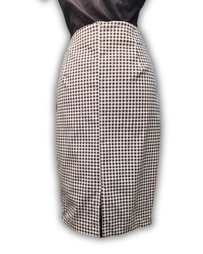 Ruby De Vine ladies pencil skirt handmade on the Gold Coast featuring a 1950s-inspired fitted silhouette with back split and rear zip. Now available on Rockabilly Australia.