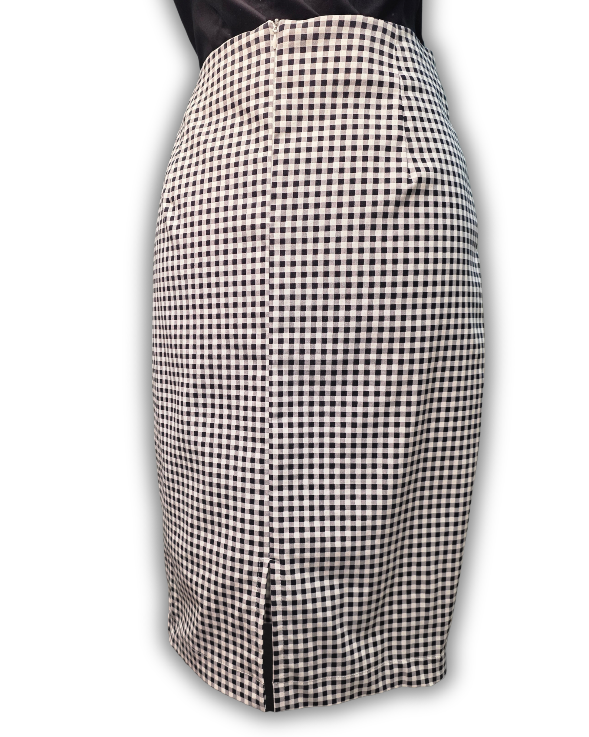 Ruby De Vine ladies pencil skirt handmade on the Gold Coast featuring a 1950s-inspired fitted silhouette with back split and rear zip. Now available on Rockabilly Australia.