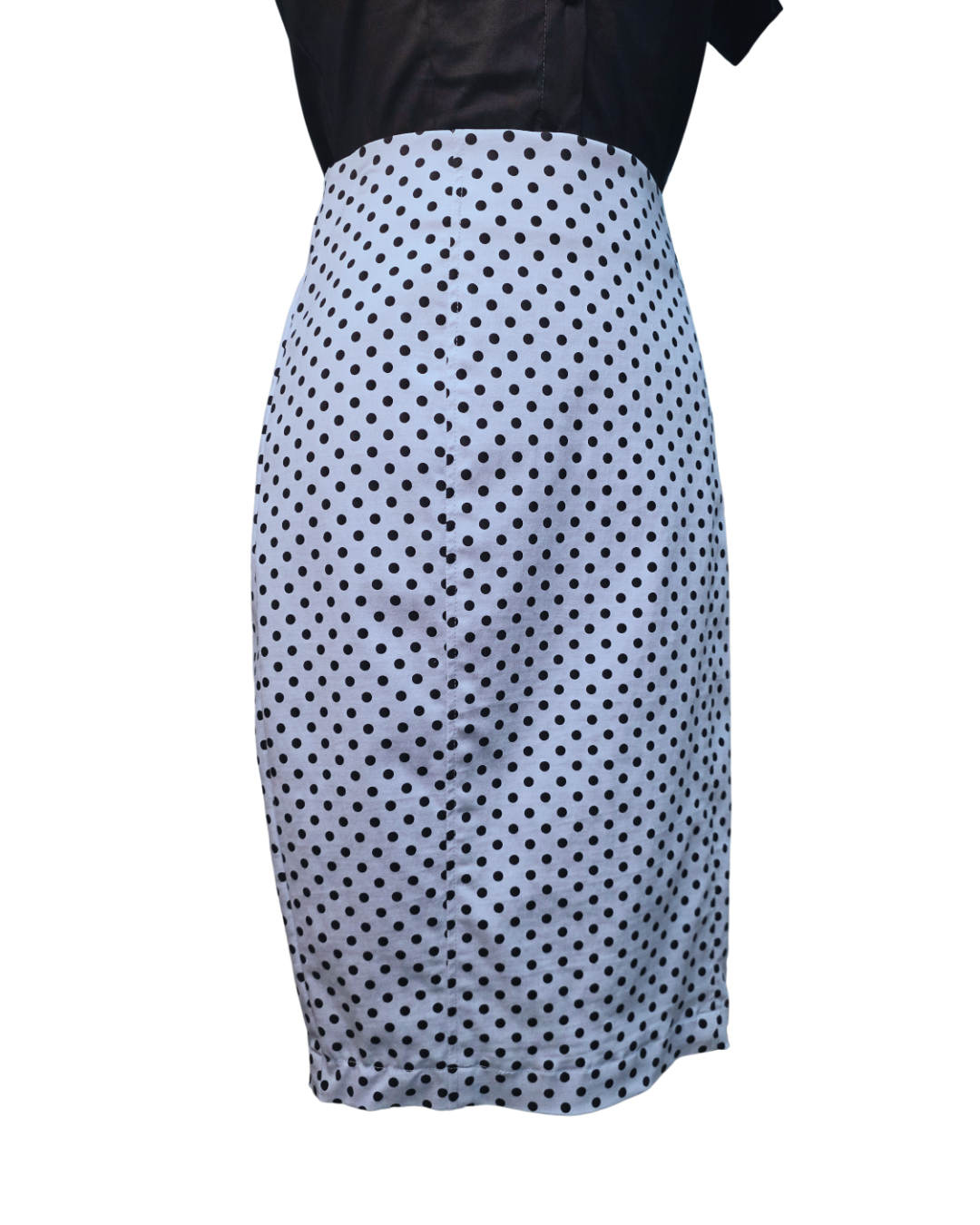 Ruby De Vine ladies pencil skirt handmade on the Gold Coast featuring a 1950s-inspired fitted silhouette with back split and rear zip. Now available on Rockabilly Australia.