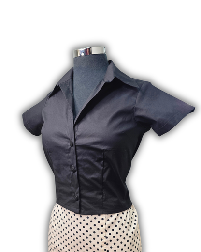 Ruby De Vine ladies blouse handmade on the Gold Coast featuring a slim-fit stretch cotton design with short sleeves and a classic collar.