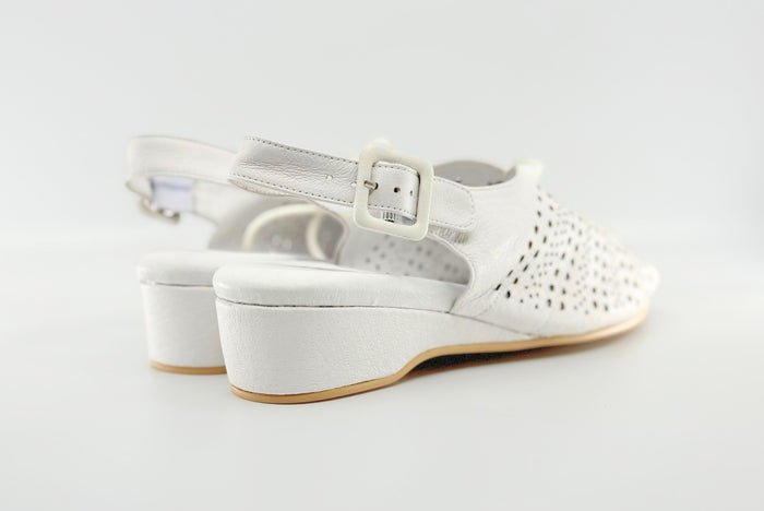 Ladies Vintage Inspired Wedge Dance Shoes In Soft White Leather - (Swivel) - Rockabilly Australia Pty Ltd