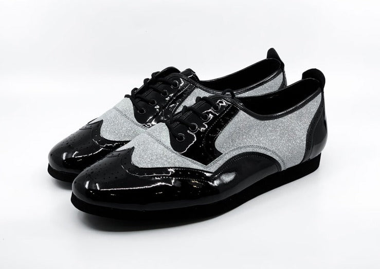 Men's Classic, Brogue, Wingtip In Black Patent Leather & Silver Glitter With Flat, Smooth, Rubber Sole - (7817BS) - Rockabilly Australia Pty Ltd