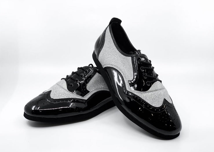 Men's Classic, Brogue, Wingtip In Black Patent Leather & Silver Glitter With Flat, Smooth, Rubber Sole - (7817BS) - Rockabilly Australia Pty Ltd