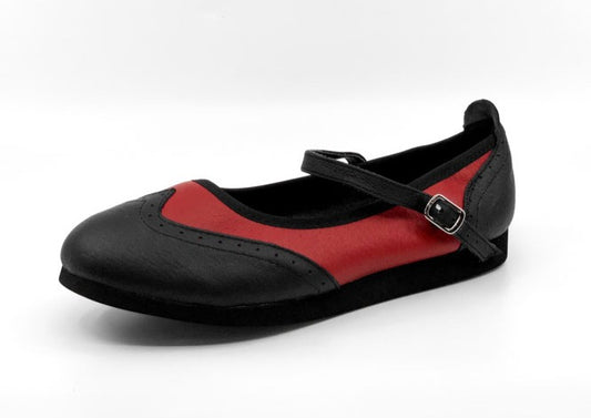 Ladies black & red classic wingtip style rock'n'roll dance flats by My Juju Dance Fever.   Hand crafted with carefully selected genuine leather for upper and inner   Single strap with elastic buckle for a stronger hold and added movement   Elegant, closed-toe wingtip design   Flat cushioned, smooth rubber sole enables you to dance on all surface types!  Super lightweight for fast movements on the dance floor.  Gel innersole for long lasting cushioned support   Stylish & comfortable design with fantastic ver
